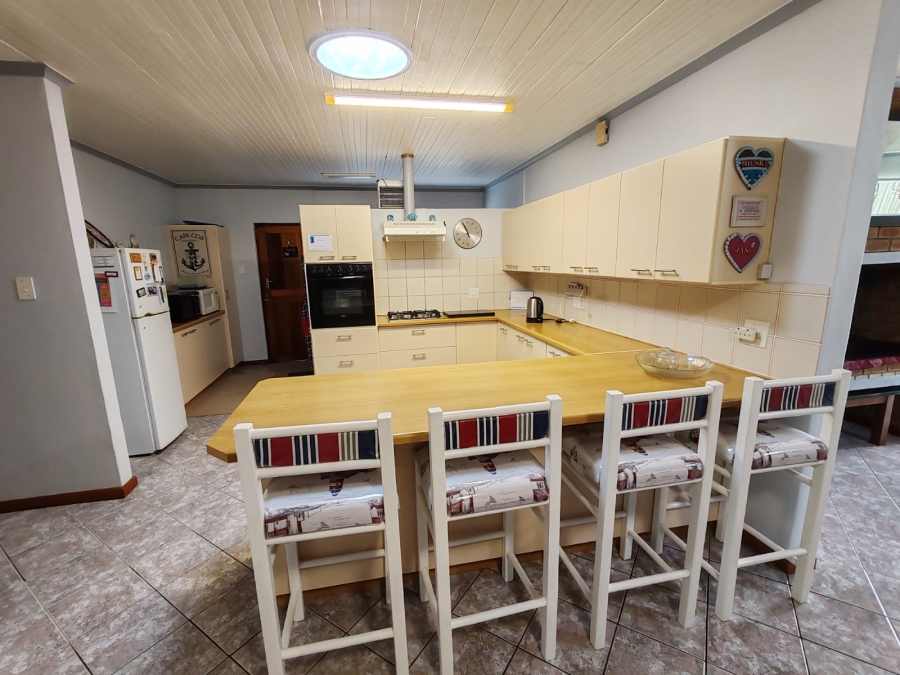 3 Bedroom Property for Sale in De Kelders Western Cape